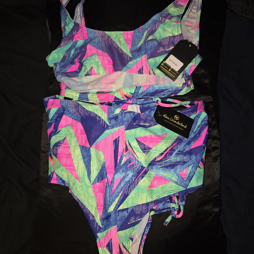 Rave Wonderland Razors Edge Rave Set